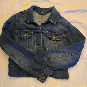 Levi Strauss & Co Light  Weight‎ Denim Junior Jean Jacket Size Lg Stylish 76-2